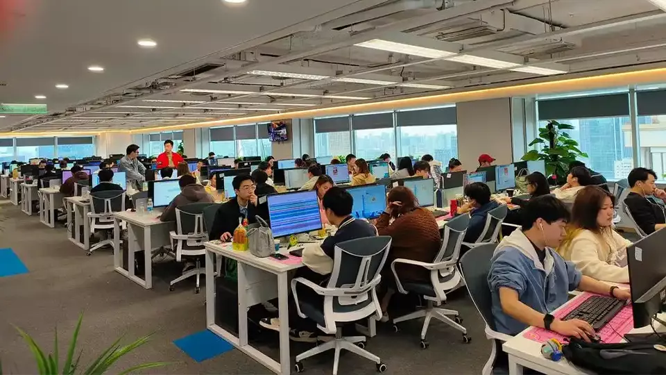 Guangzhou Shampoo Manufacturer Service Team